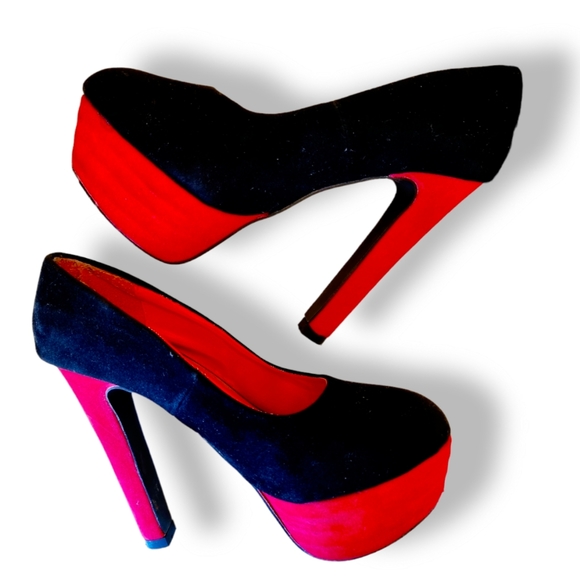 Scarl Shoes - Y2k, super unique black felt heels with red platform heels and gold inner sole